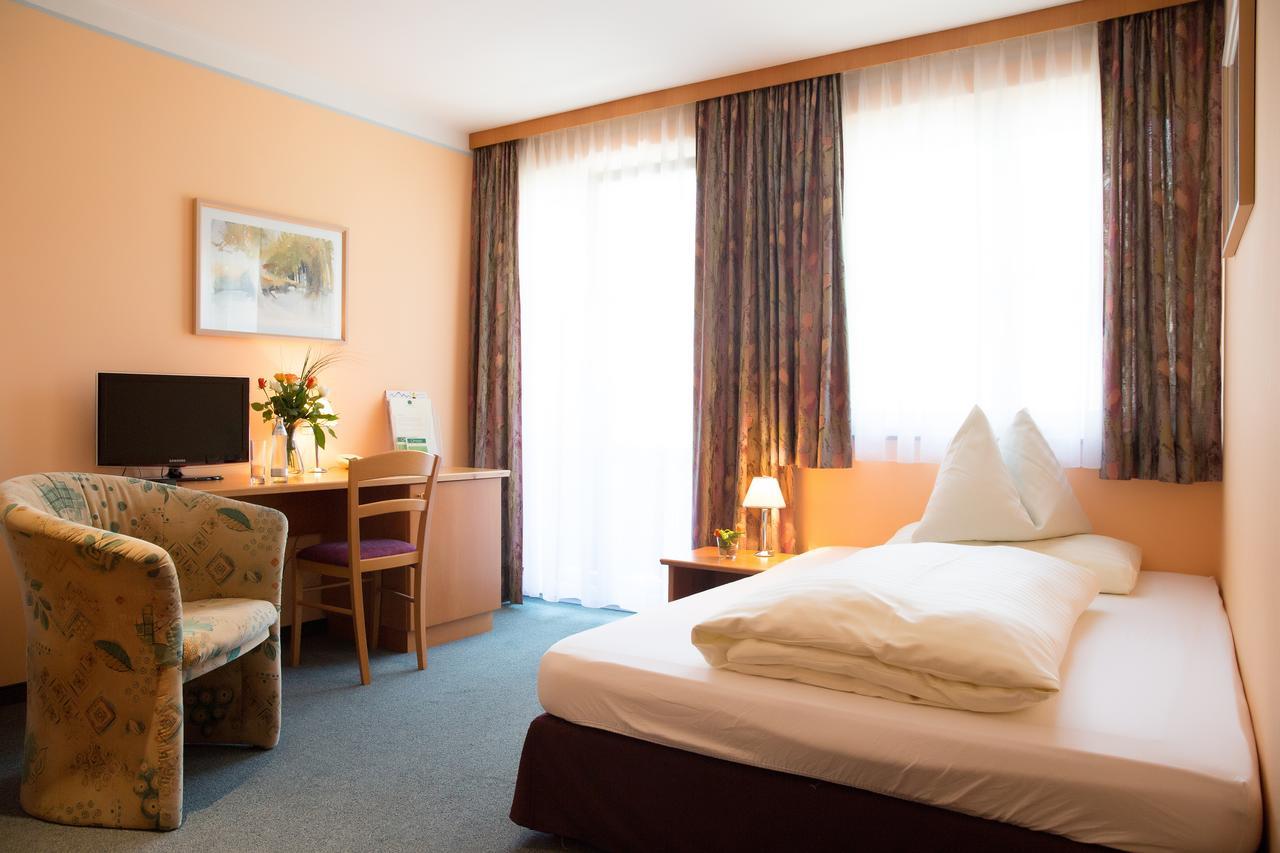 Hotel Moserwirt Bad Goisern Esterno foto